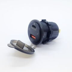 Pano Tip Usb C+Voltmetre+Usb Af266C2